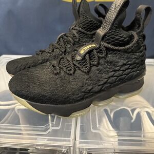 Nike Lebron 15 XV Black Metallic Gold GS 922811-006 size 6.5Y 8 women's